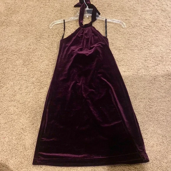nicole miller burgundy dress Nicole Miller Collection Satin Ruched Dress, Sooo